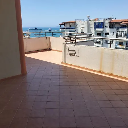 Lungomare Veranda Apartament