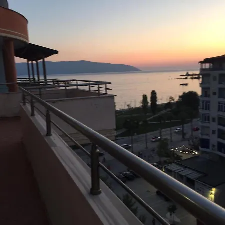 Apartament Lungomare Veranda Wlora